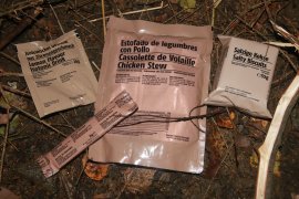 MRE - One Meal, Menu I – Goulasch de poulet