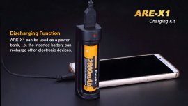 Chargeur USB Fenix ARE-X1 + 18650 (2600 mAh)