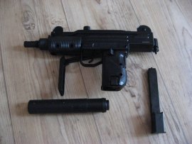 Avis : Pistolet à air comprimé Umarex IWI Mini UZI 4,5mm - 5