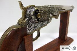 Réplique Colt Navy 1851 – laiton 3