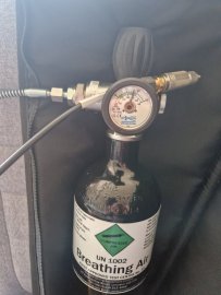 Avis : Bouteille de plongée 3l avec manomètre et flexible - 1