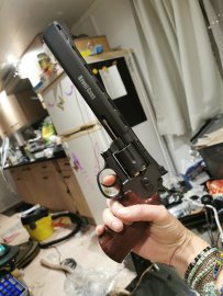 Avis : Revolver à air comprimé Bruni Super Sport 703 noir 4,5mm - 1