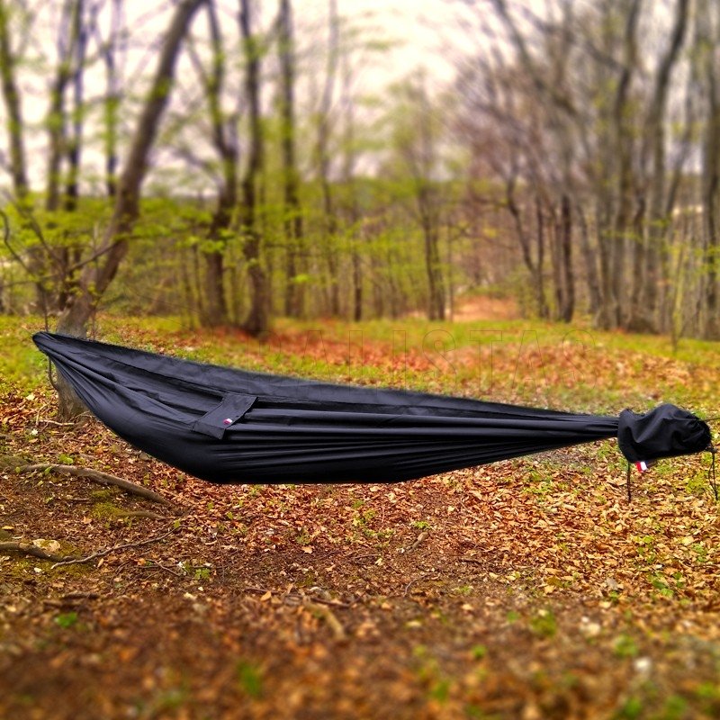 Hamac libellule en bois de tigre noir