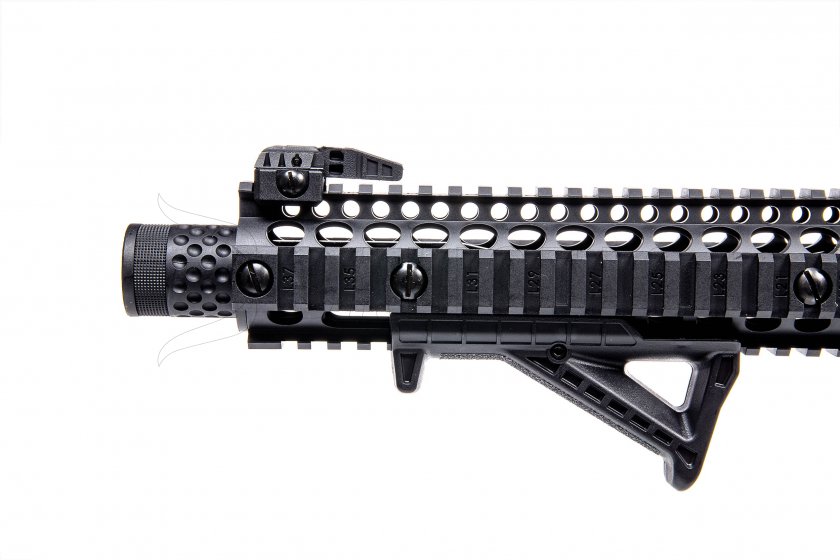 Carabine à air Crosman DPMS SBR Full Auto 4,5mm