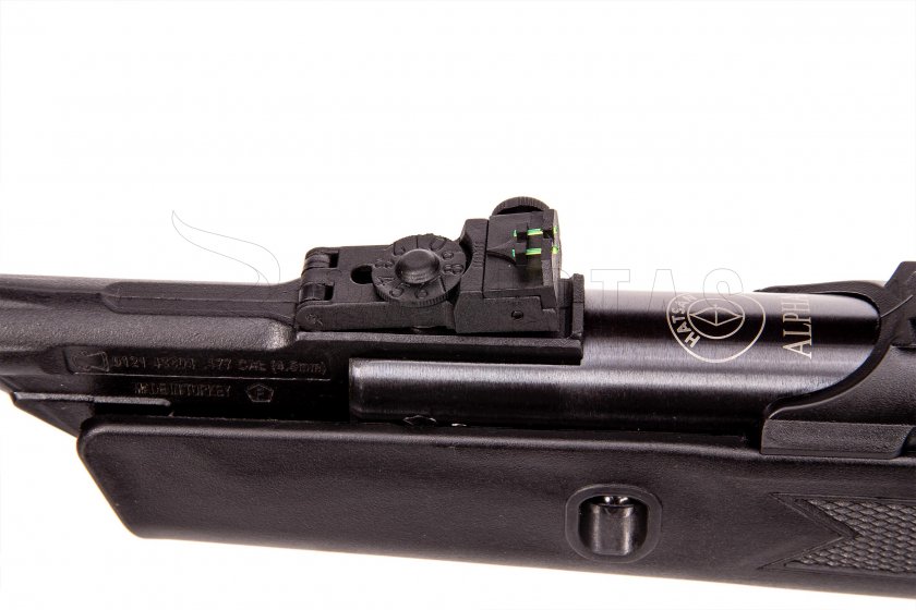 Carabine à air comprimé Hatsan Striker Alpha 4,5mm