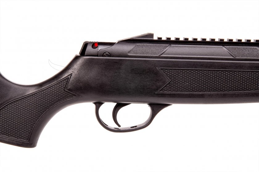 Carabine à air comprimé Hatsan Striker Alpha 4,5mm
