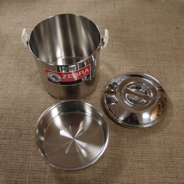 Boîte de conserve zébrée 10cm