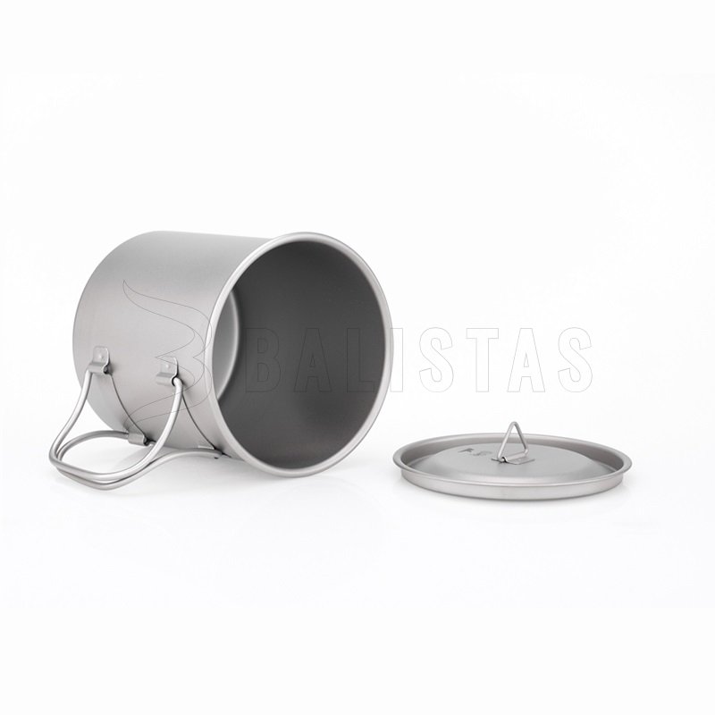 Mug Keith en titane avec couvercle 550ml