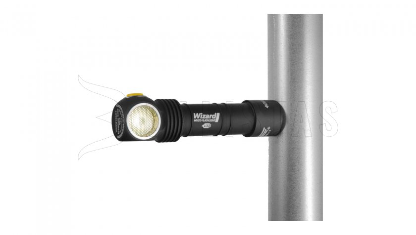 Lampe de poche multifonction Armytek Wizard Magnet USB XP-L WR