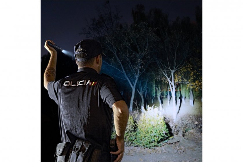 Lampe tactique Fenix PD36R PRO