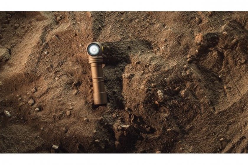 Lampe frontale Armytek Wizard C2 Pro Cold Light Sand