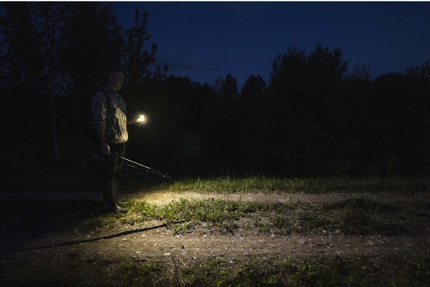 Armytek Crystal Pro lampe de poche multifonction - gris