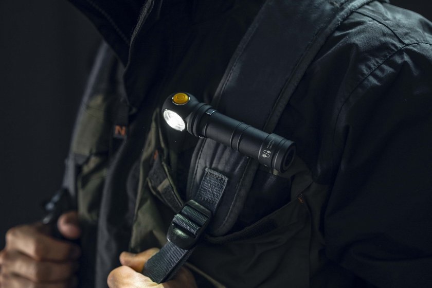 Lampe Armytek Wizard C2 Pro MAX LR lumière froide