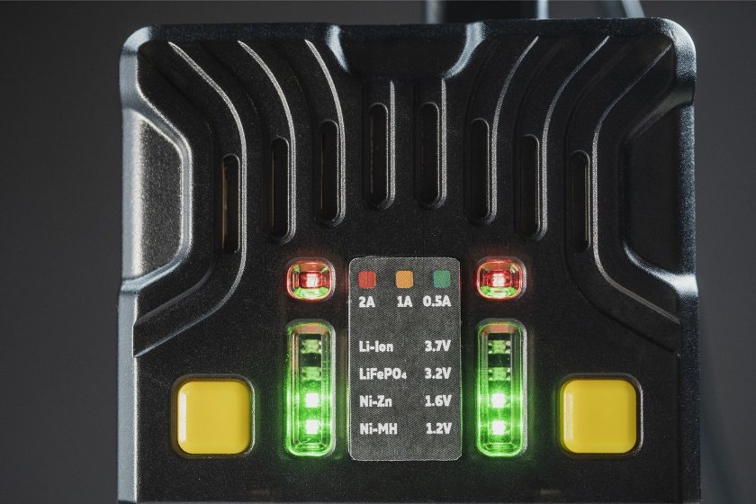 Chargeur Armytek UNI C2 plug type C