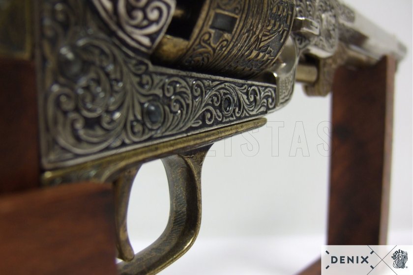 Réplique Colt Navy 1851 – laiton 4