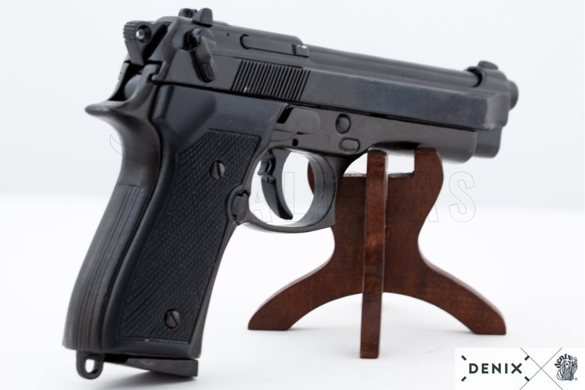 Réplique Beretta 92F, Italie 1975 8