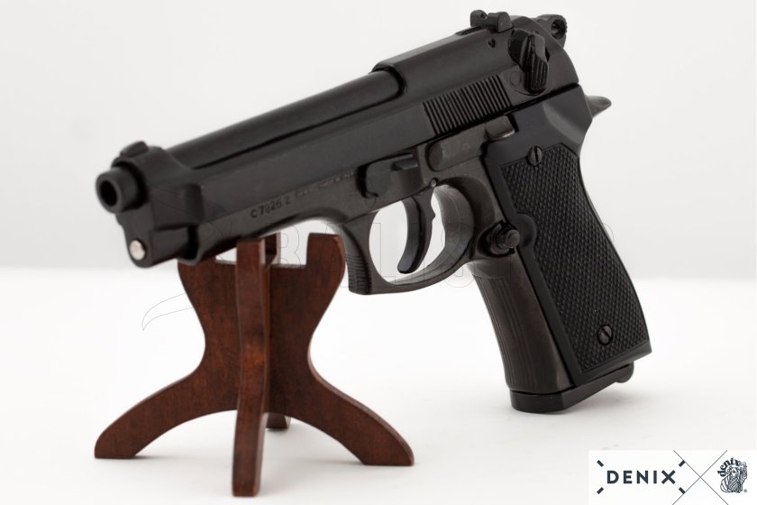 Réplique Beretta 92F, Italie 1975 6