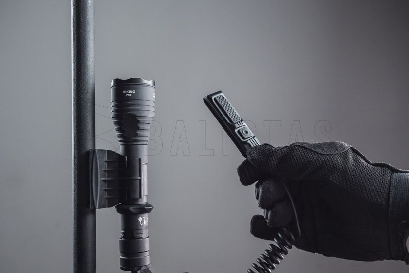 Lampe torche Armytek Viking PRO kit lumière chaude 9